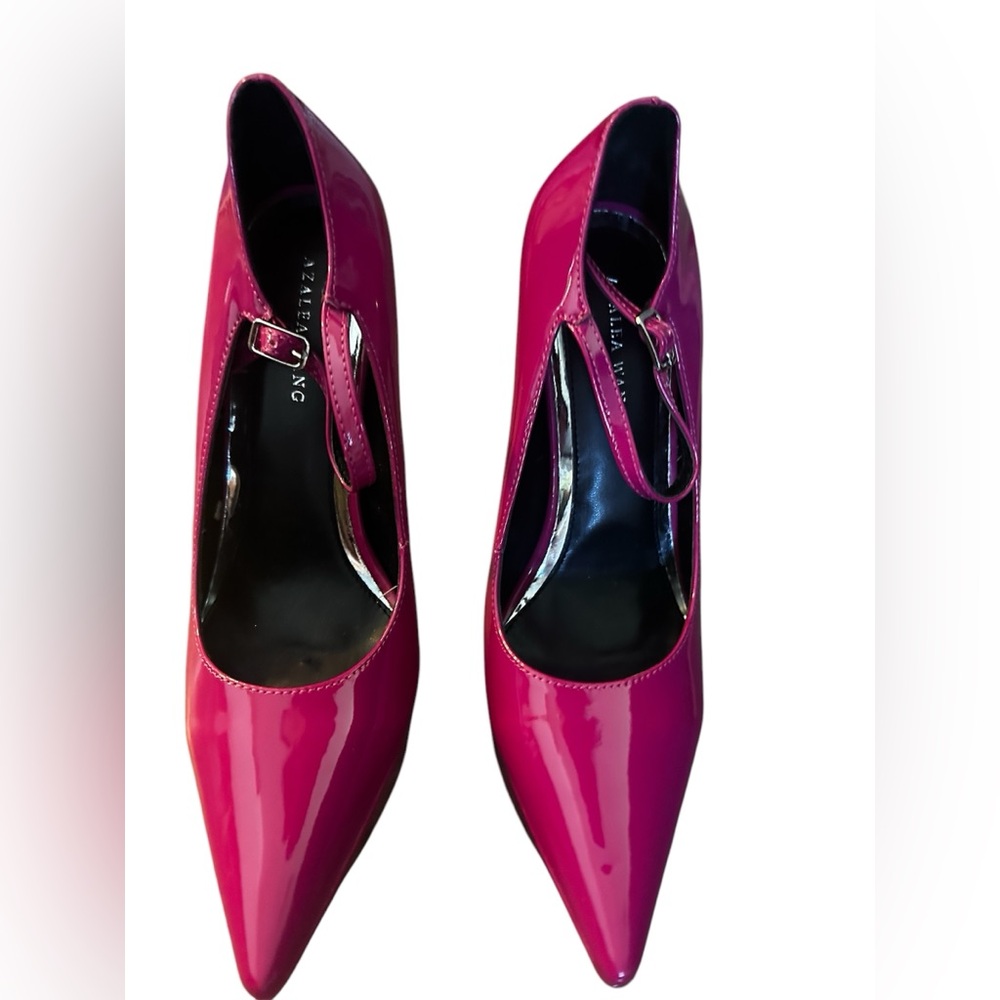 Azalea Wang heels